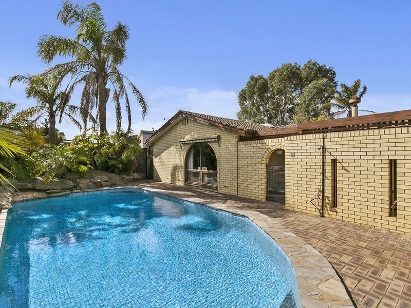 11 Balee Avenue, Sheidow Park SA 5158