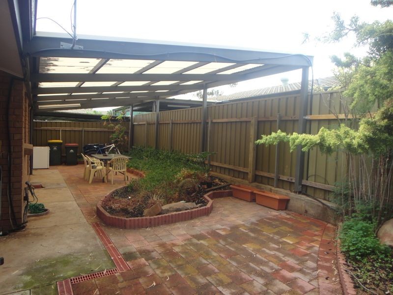 17/2A Karu Crescent, Mitchell Park SA 5043