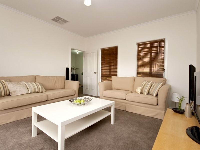 2 Thomas Street, Seacliff Park SA 5049
