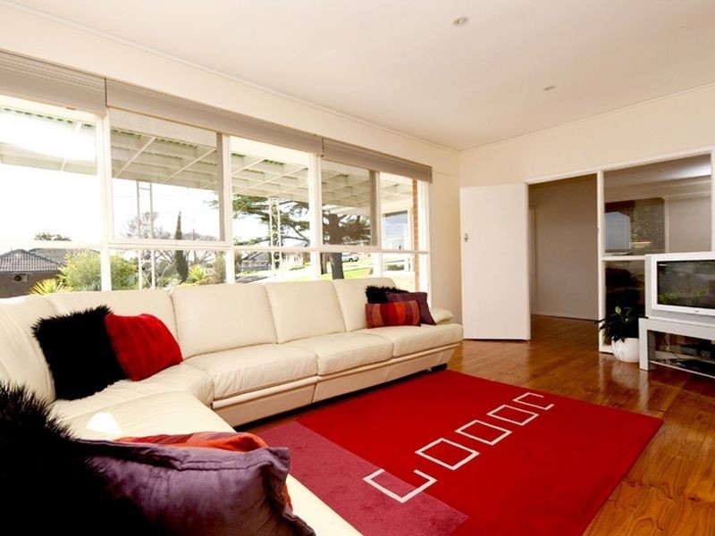 18 James St, Darlington SA 5047