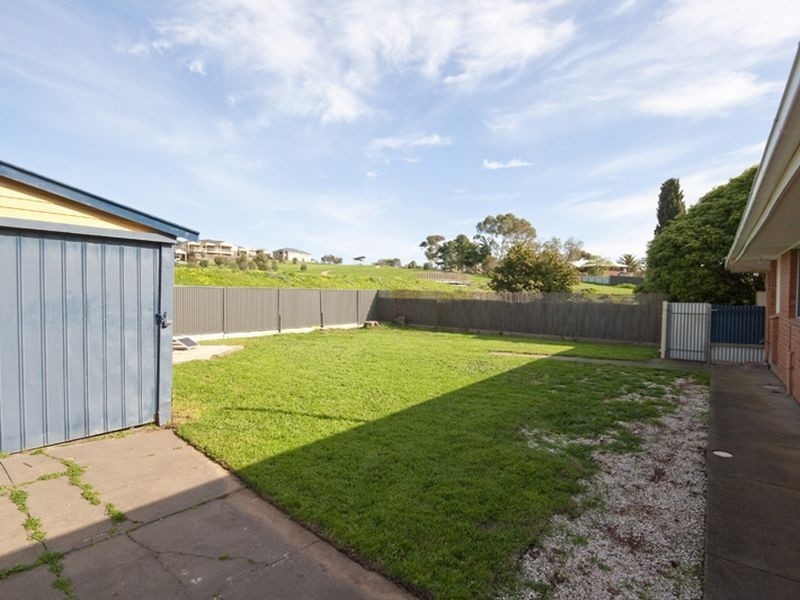 18 James St, Darlington SA 5047