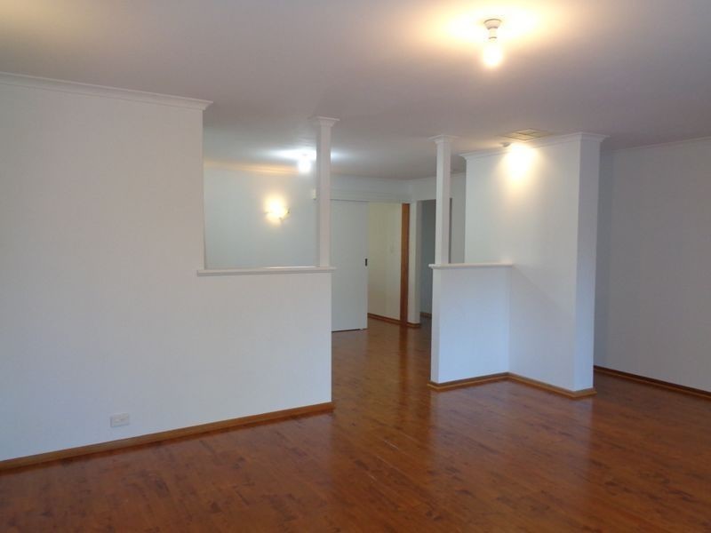 69 Mawson Circuit, Woodcroft SA 5162