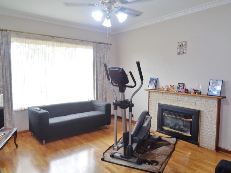 299 Sturt Road, Sturt SA 5047