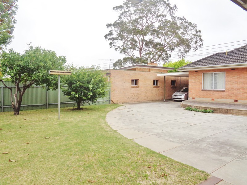 299 Sturt Road, Sturt SA 5047