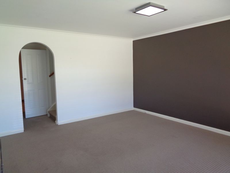 2/2 Evans Crescent, Oaklands Park SA 5046