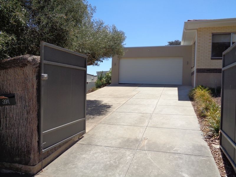 39A Jervois Tce, Marino SA 5049