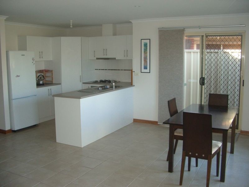 2A Branksome Terrace, Dover Gardens SA 5048