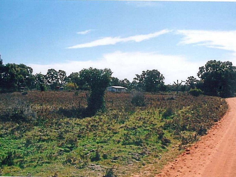 1 Pahl’s Road – CFA 166, Edenhope VIC 3318