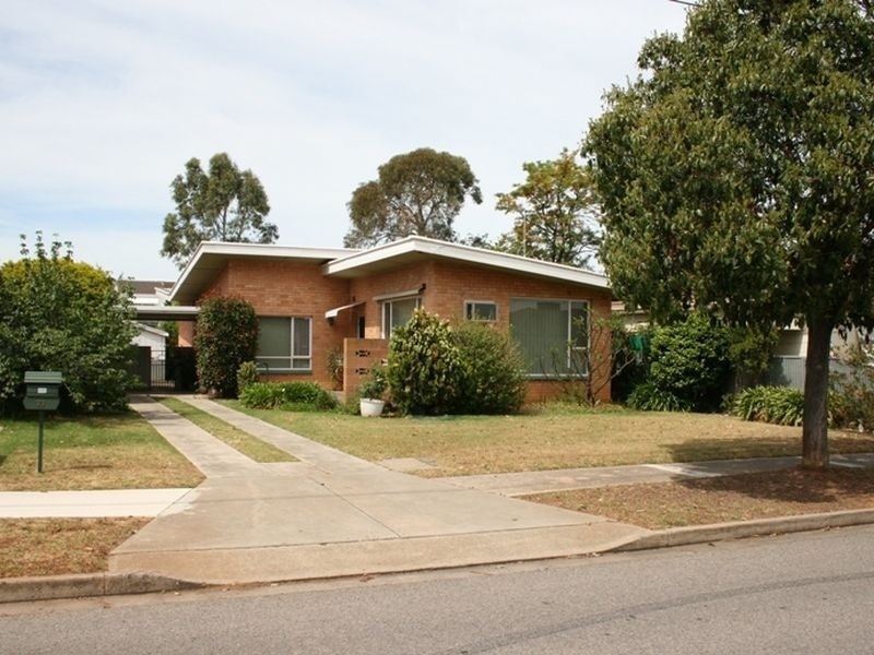 77 Wilton Avenue, Warradale SA 5046