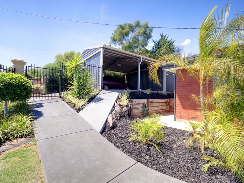 4 Greenbank Close, O’halloran Hill SA 5158
