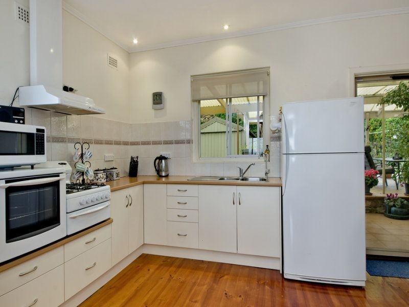 16 Albert Street, Seacliff Park SA 5049