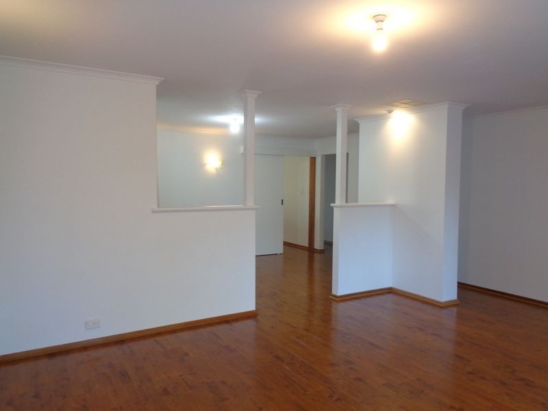 69 Mawson Circuit, Woodcroft SA 5162