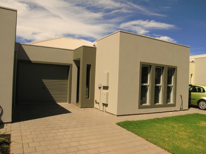 11A Albany Crescent, Oaklands Park SA 5046