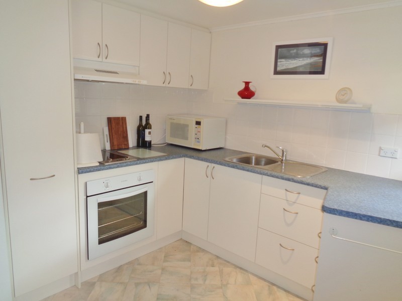 2/27 Oleander Street West, Brighton SA 5048