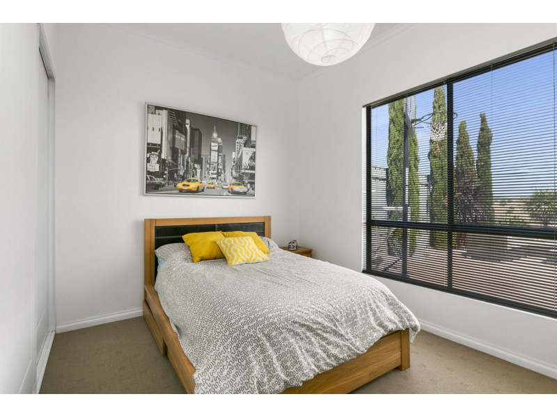76 Elizabeth Crescent, Hallett Cove SA 5158