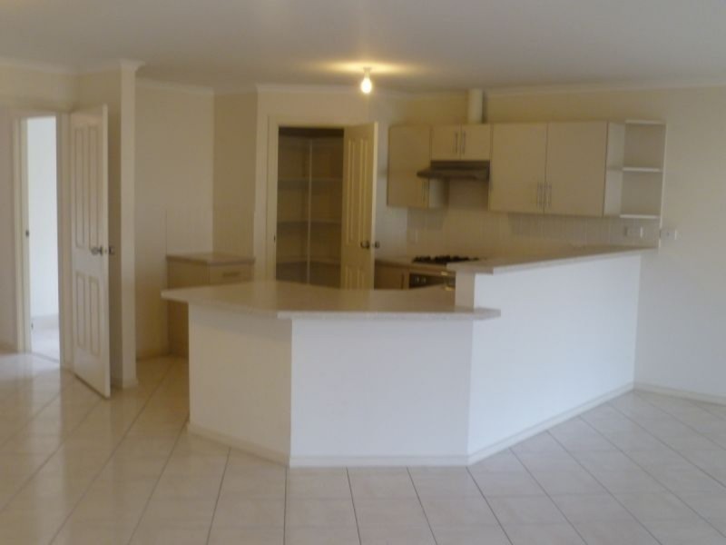 52A White Crescent, Seacombe Gardens SA 5047