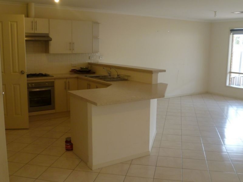 52A White Crescent, Seacombe Gardens SA 5047