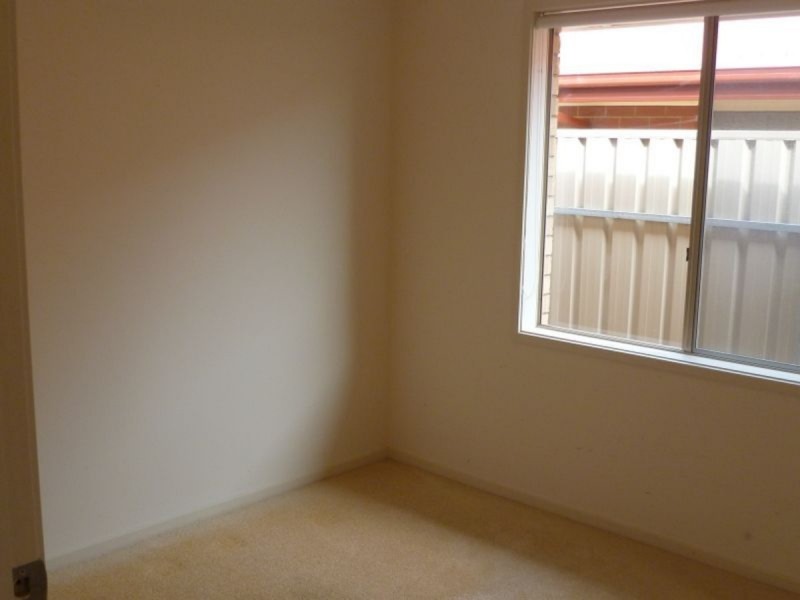 52A White Crescent, Seacombe Gardens SA 5047