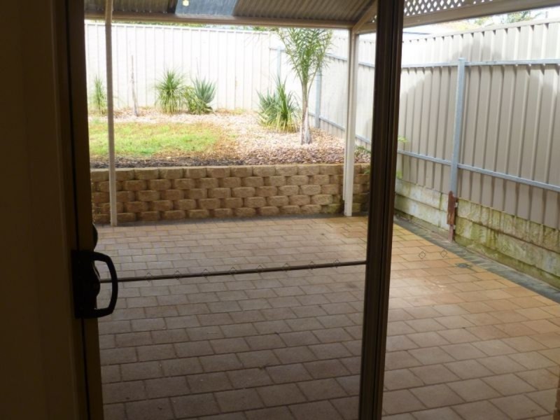 52A White Crescent, Seacombe Gardens SA 5047