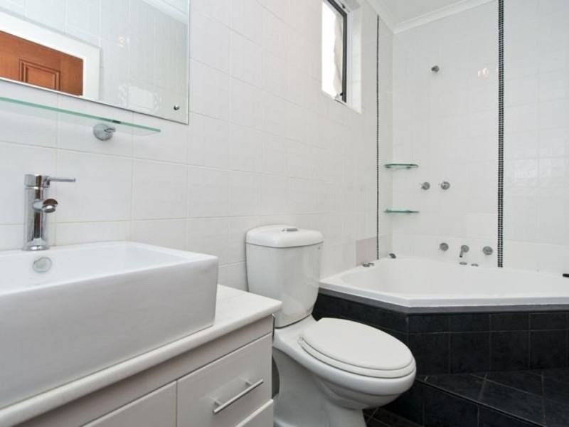 7 Byron Street, Glenelg SA 5045