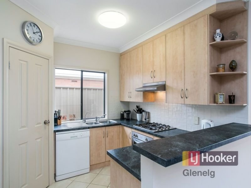 5 Third Avenue, Warradale SA 5046