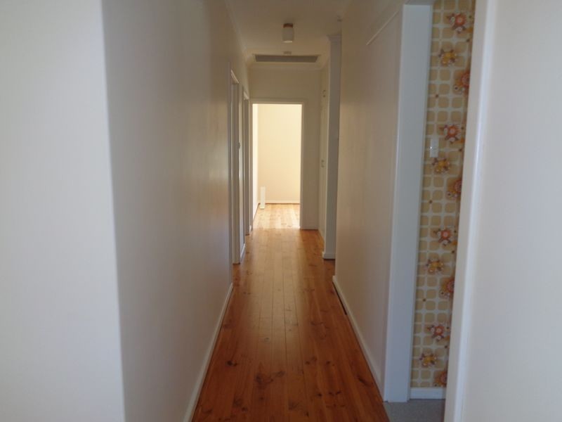 1A Yeelana Avenue, Seaview Downs SA 5049