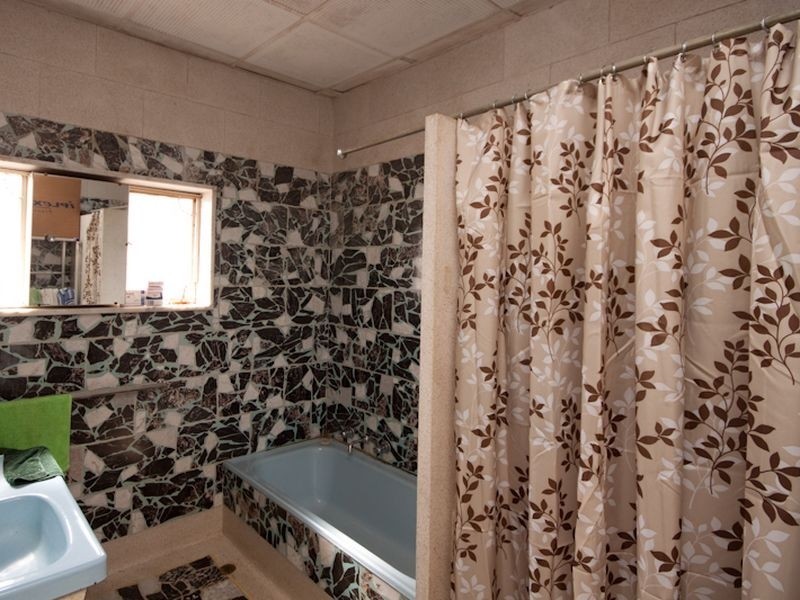 35 Hanson Road, Woodville North SA 5012