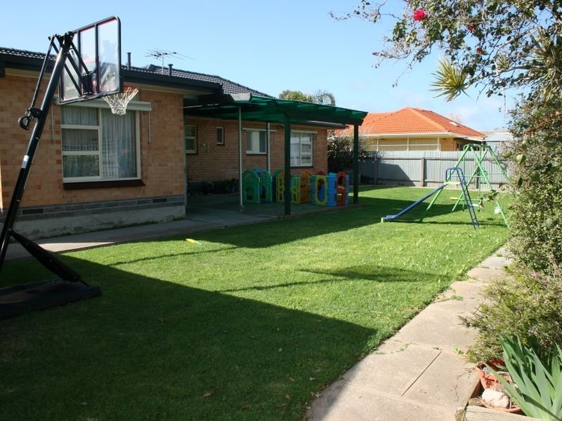 13 Phillis Court, Warradale SA 5046