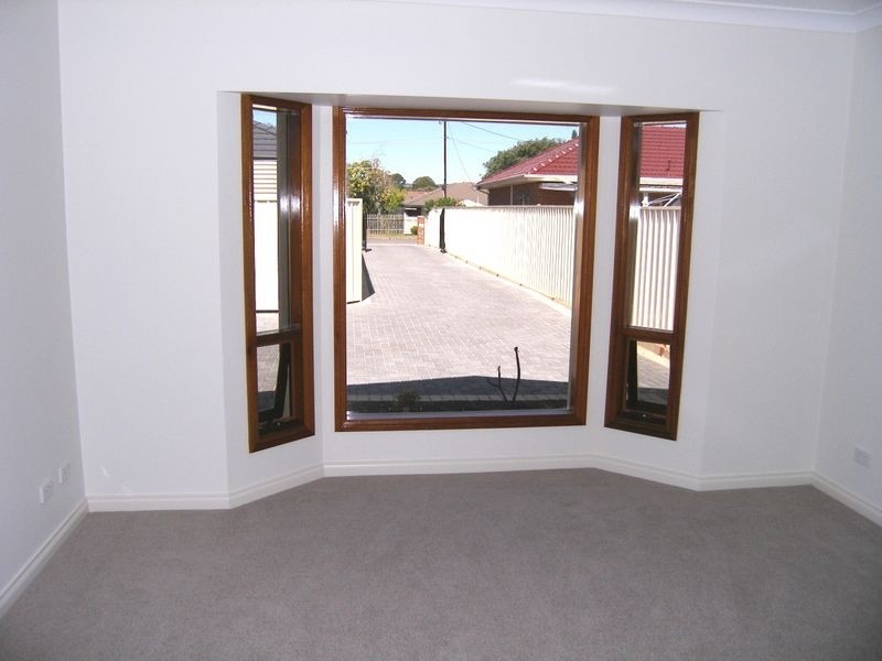 8a Fifth Avenue, Warradale SA 5046