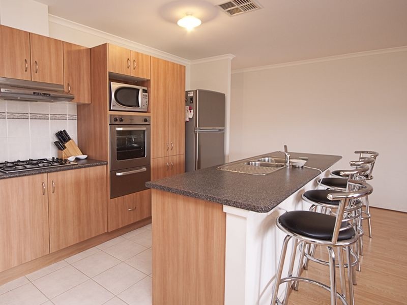 7 Urchin Crescent, Aldinga Beach SA 5173
