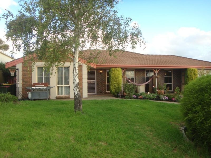 18 Lapwing Street, Hallett Cove SA 5158