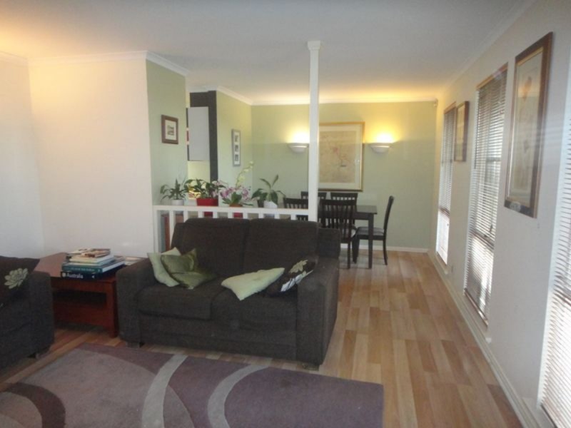 18 Lapwing Street, Hallett Cove SA 5158