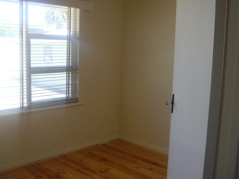 286 Seacombe Road, Seacliff Park SA 5049