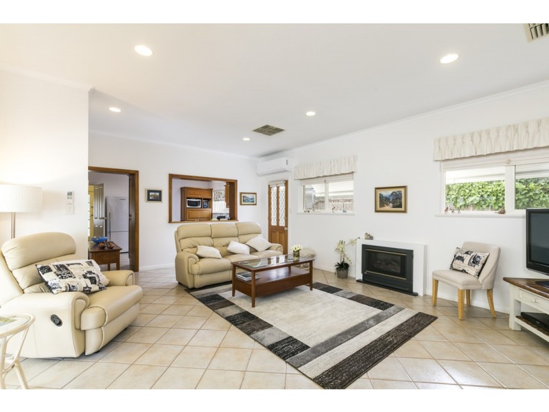 16 Elm Terrace, Glenelg North SA 5045