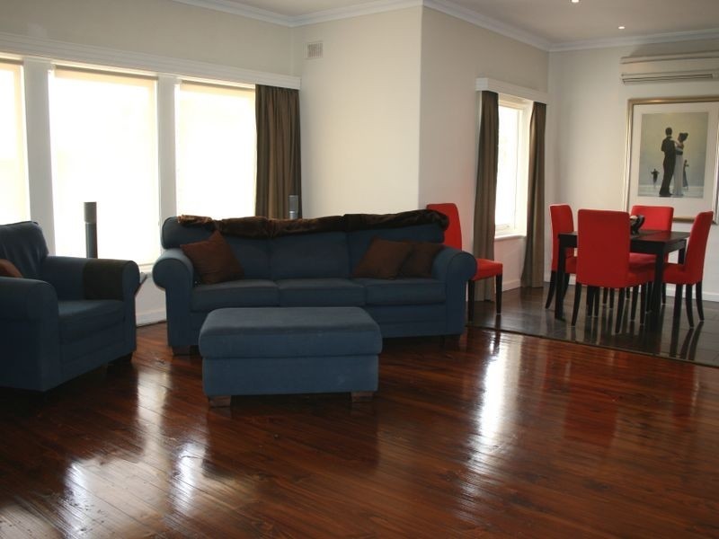 1A Parslow Road, Marion SA 5043