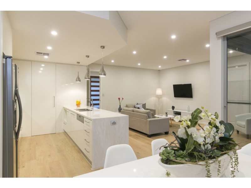 91 Sunshine Avenue, Hove SA 5048