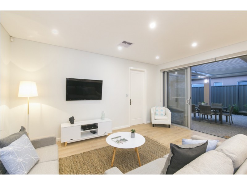 91 Sunshine Avenue, Hove SA 5048