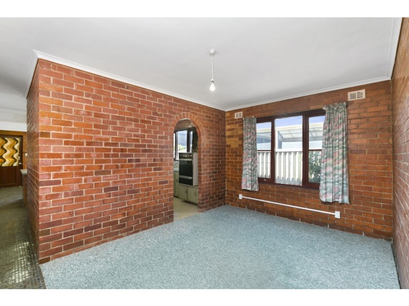 5 Sharon Place, Grange SA 5022