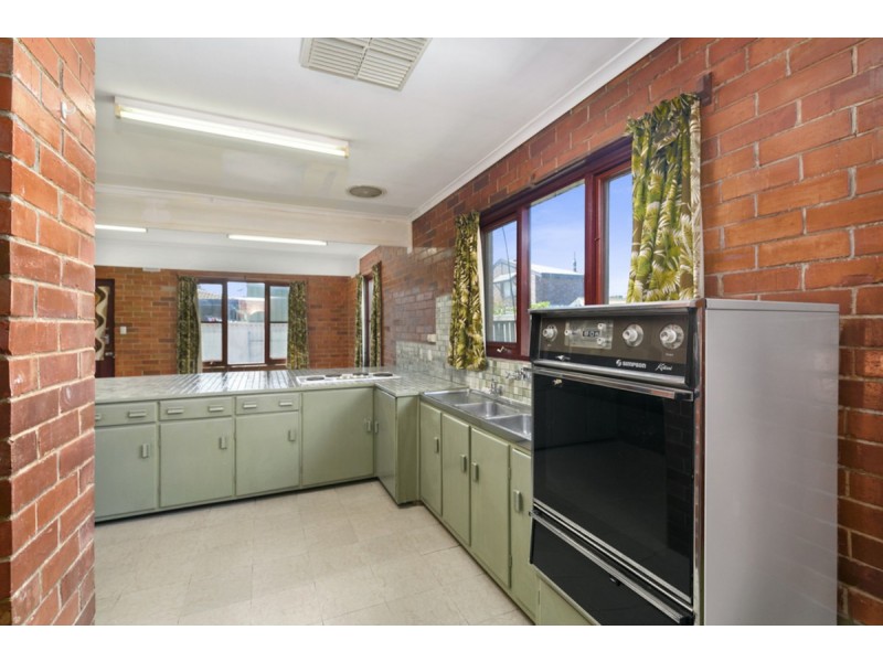 5 Sharon Place, Grange SA 5022