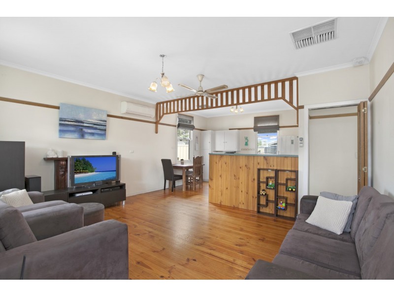 28 Winchester Street, Dover Gardens SA 5048