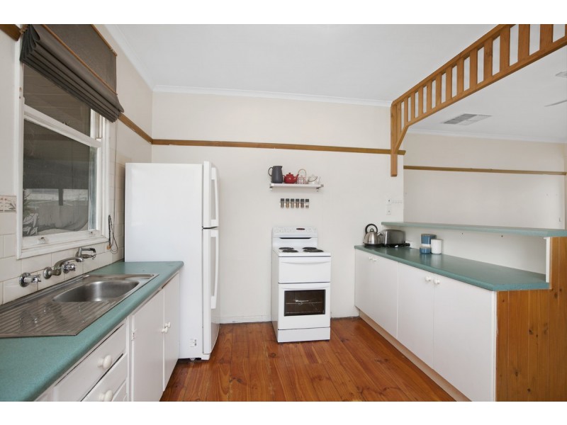 28 Winchester Street, Dover Gardens SA 5048