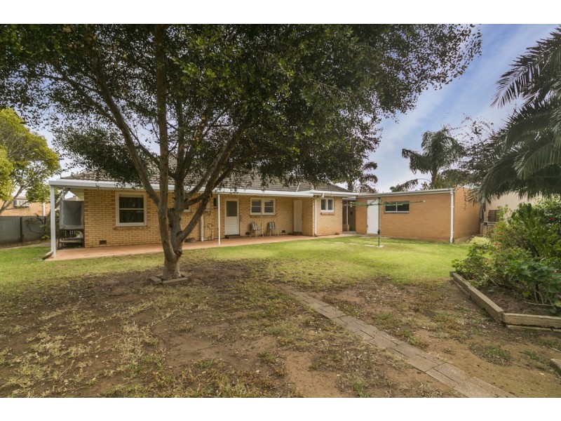 2 Sylvia Court, Somerton Park SA 5044