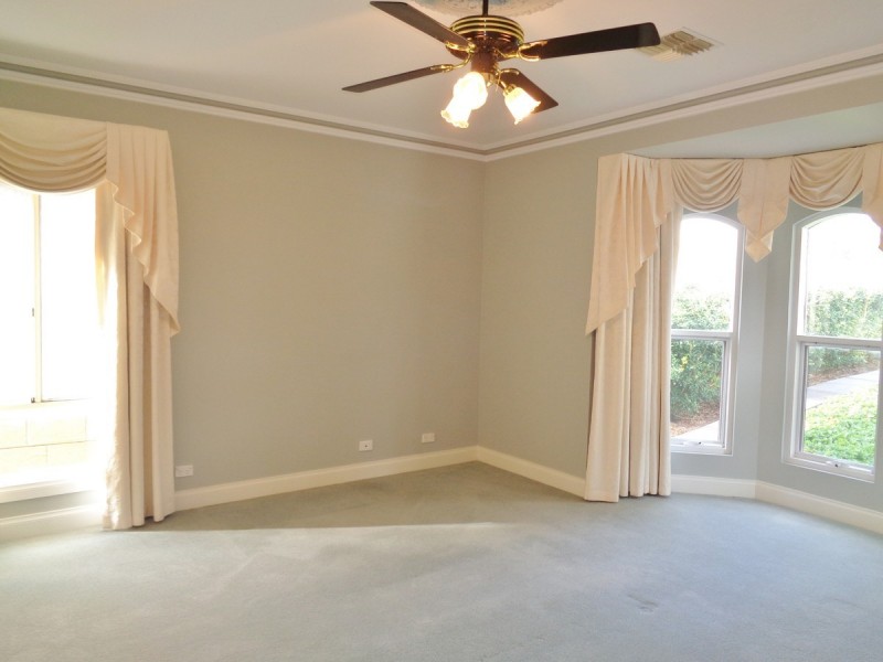 21 Ramsay Avenue, Seacombe Gardens SA 5047