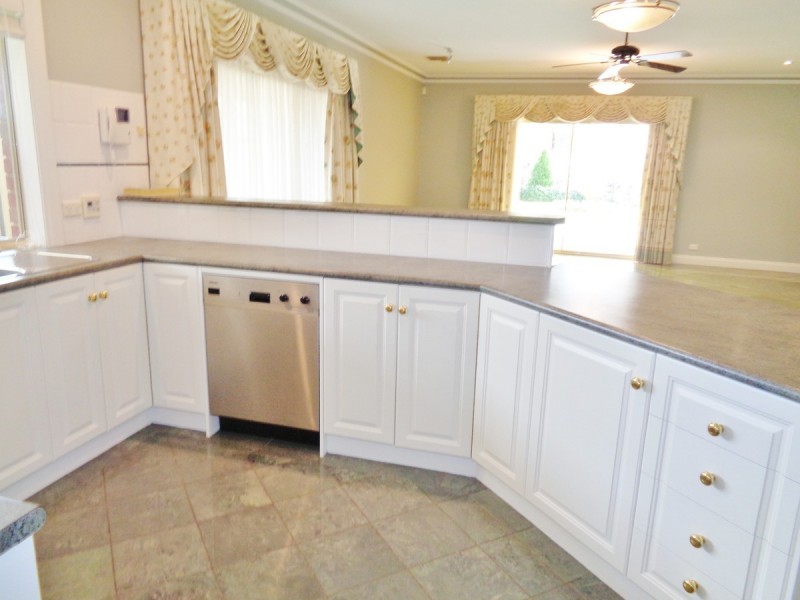 21 Ramsay Avenue, Seacombe Gardens SA 5047