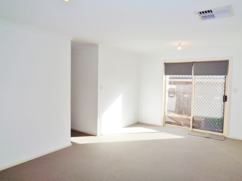 11 Wilga Street, Seacombe Gardens SA 5047