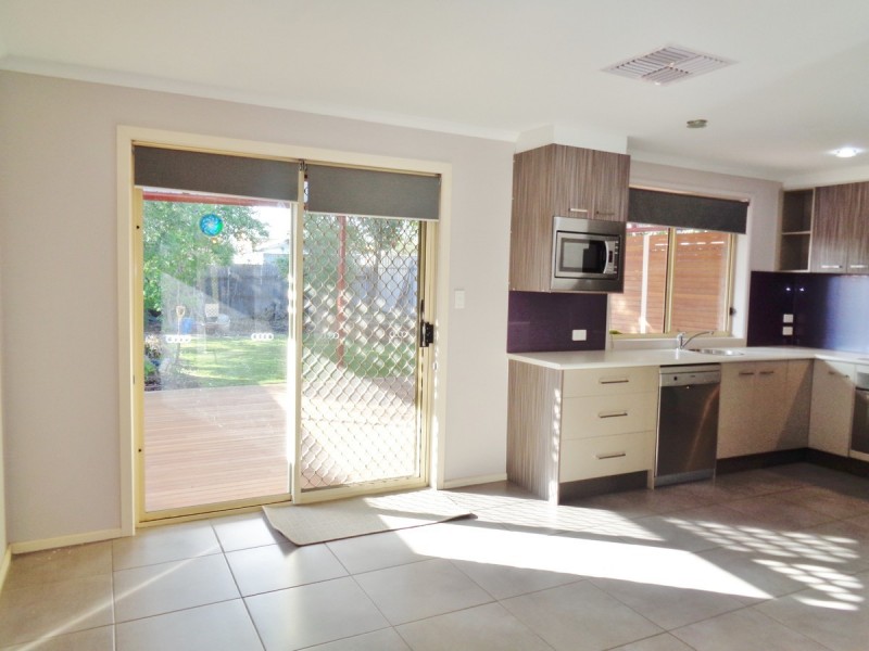 11 Wilga Street, Seacombe Gardens SA 5047