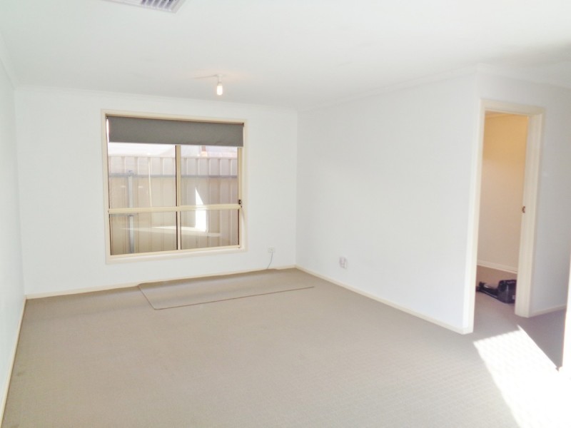 11 Wilga Street, Seacombe Gardens SA 5047