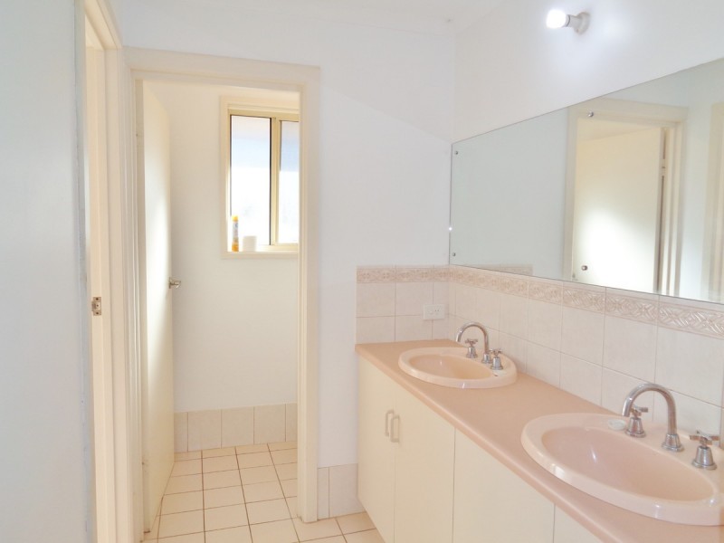 11 Wilga Street, Seacombe Gardens SA 5047