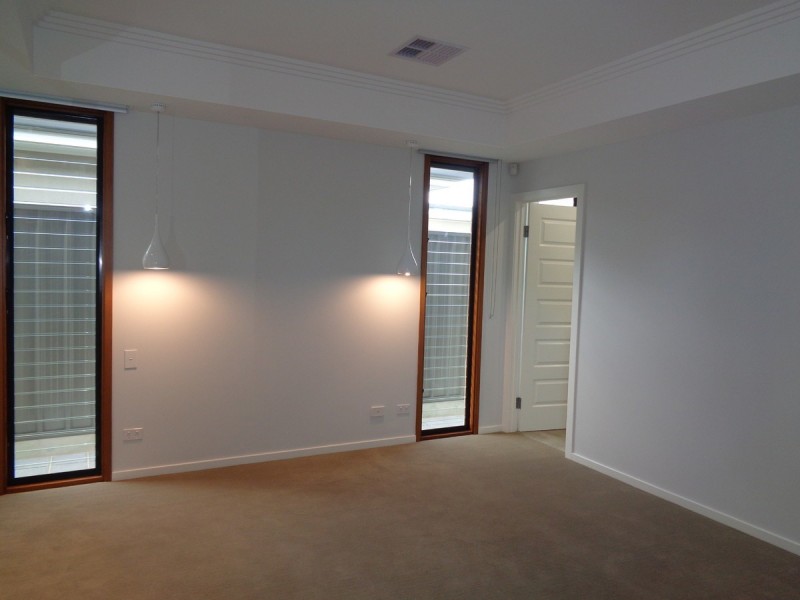 5 Windermere Avenue, Clapham SA 5062