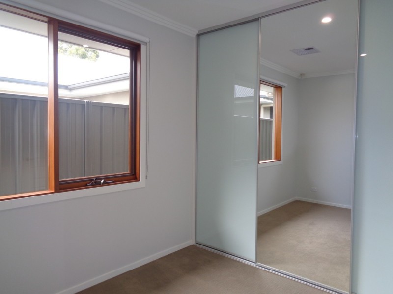 5 Windermere Avenue, Clapham SA 5062